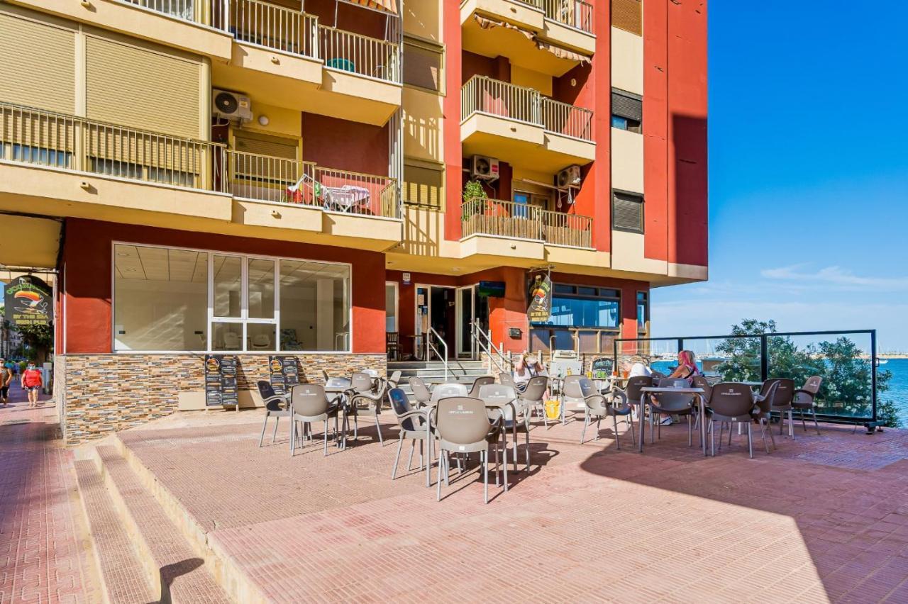 Apartamento Cinta De La Sal Daire Torrevieja Dış mekan fotoğraf